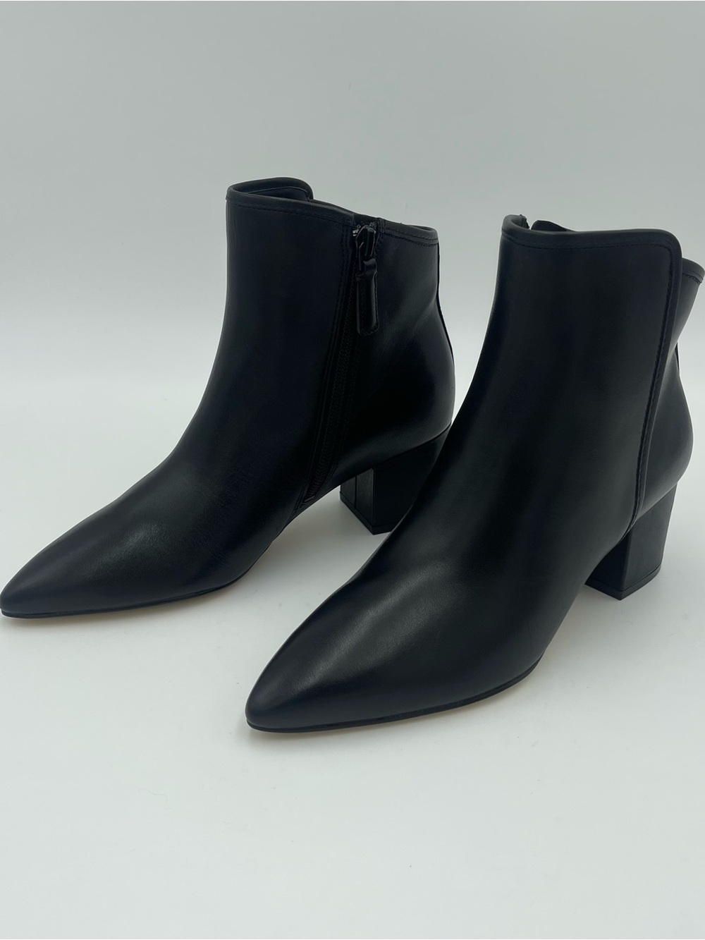 Cole Haan Women SZ 5.5B-Eanna Black Leather Ankle Boots-MSRP $300-New no box